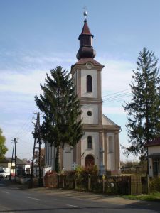  Kllsemjn cmerben lev hrom templom egyike a grg katolikus 